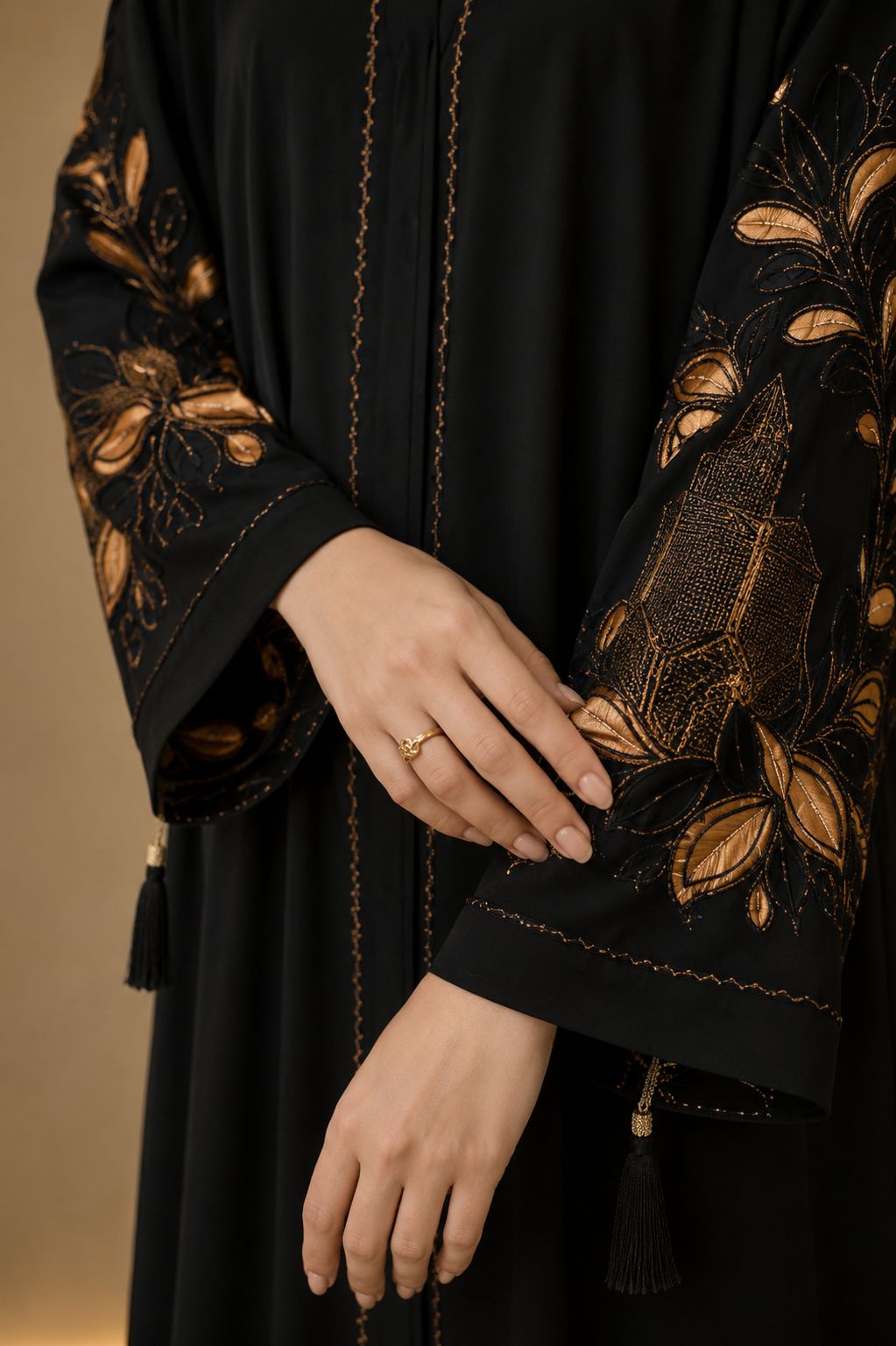 Golden&Black Embroidered Abaya - Image 3